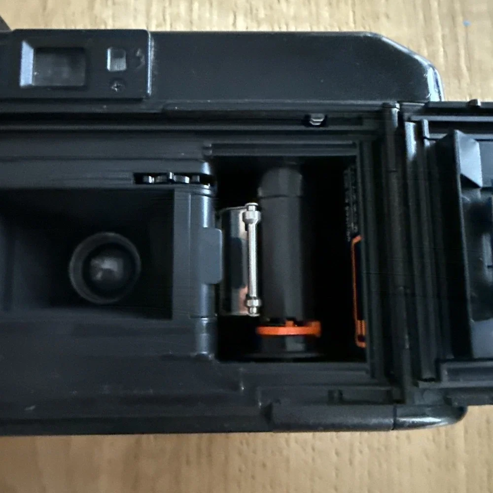 Canon Sure Shot 38mm 2.8 Film Camera Autoboy 35mm & Case- For Parts Only